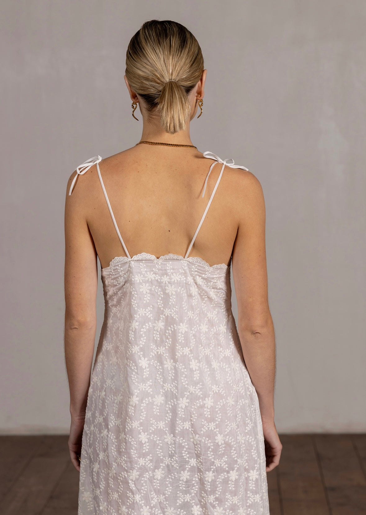 Valentina Nightgown