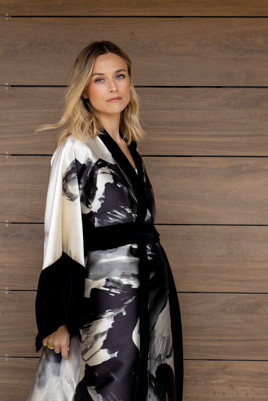 Kiono Robe