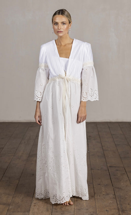 Moni Robe