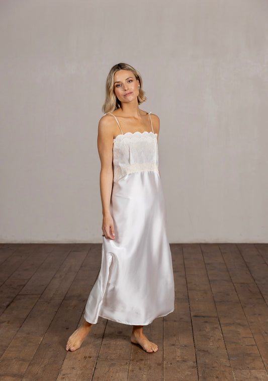 Casilda Nightgown