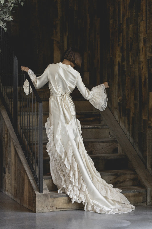 Triana Robe