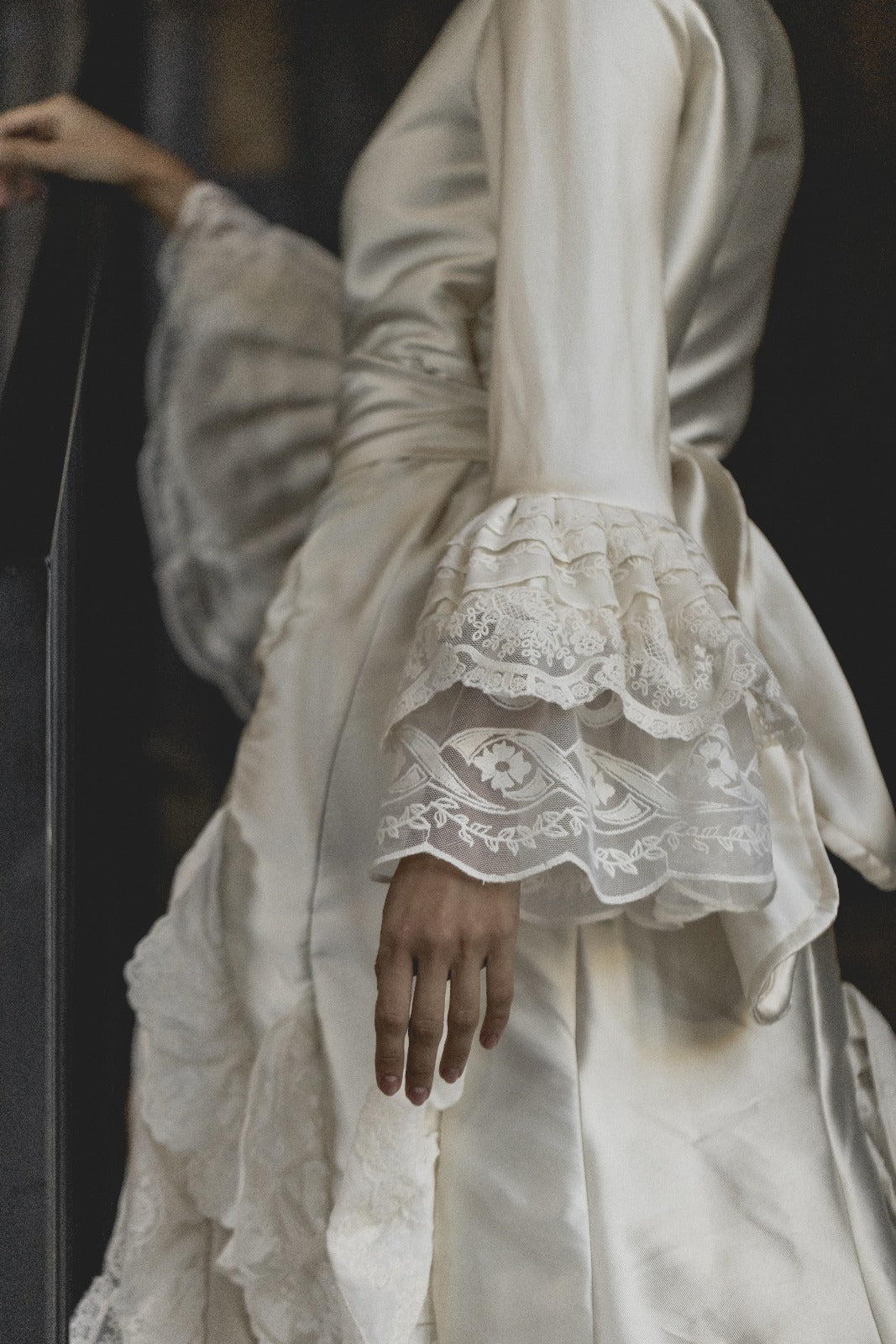 Triana Robe